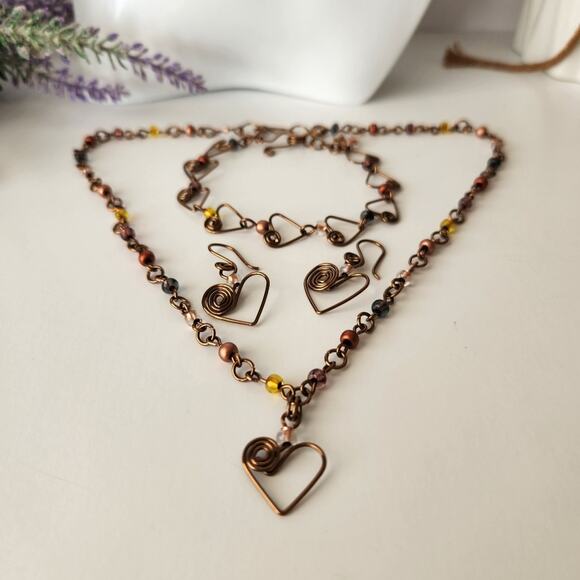 Antique Brass Wire Heart Pendant Beaded Chain Link Necklace - Picture 8 of 10